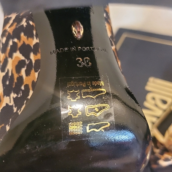 ✨️CAVALLI PUMPS ✨️ - Picture 6 of 8